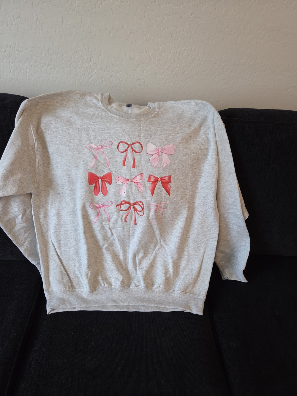 Gildan Light Gray Crewneck Sweatshirt with Pink & Red Bow Designs